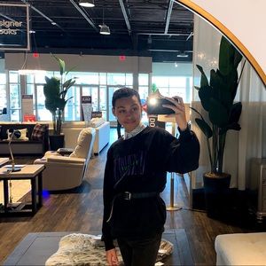 Meet your Posher, Sean